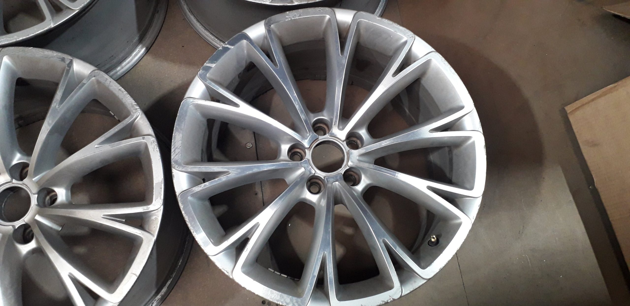 Audi A8 20&quot; Alloys | 4H0601025BG