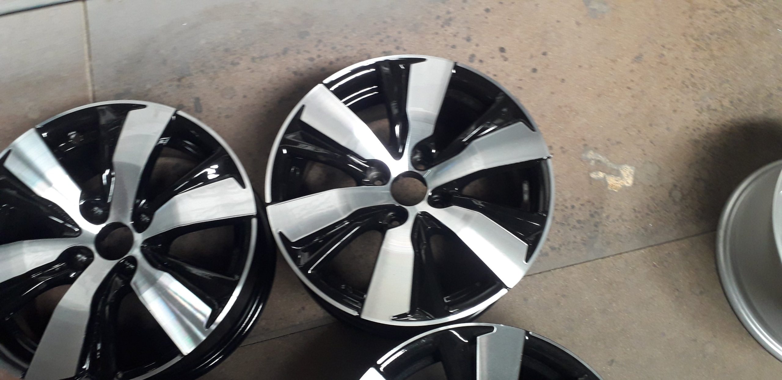 Peugeot 2008 16&quot; Alloys | 9678398177