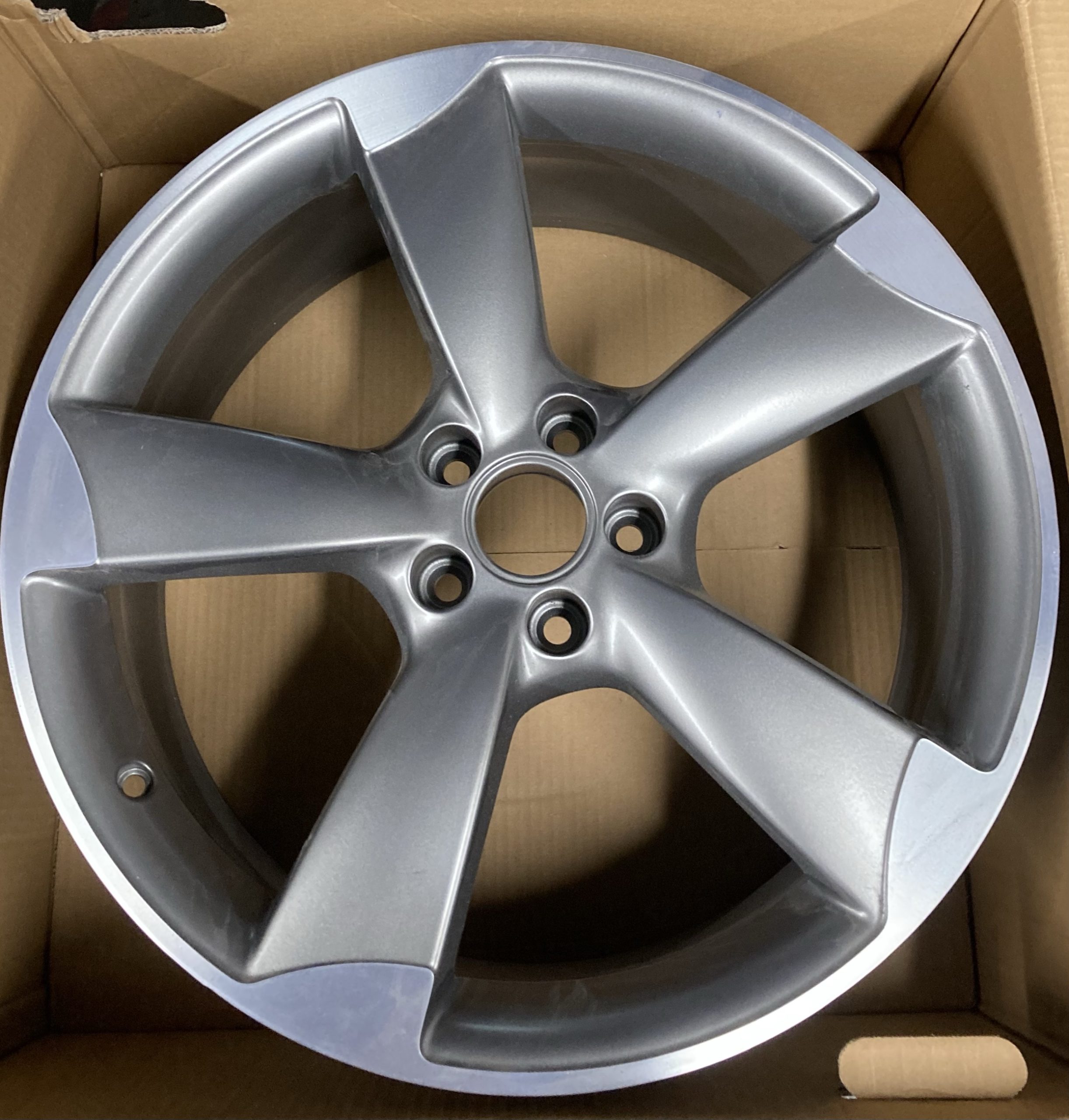 Audi A6 20” Alloys | 4G0601025BP