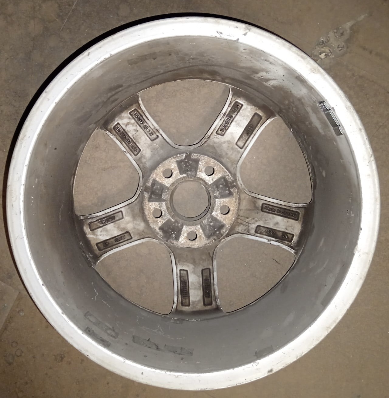 Audi A4 17” Alloy | 8K0601025CB