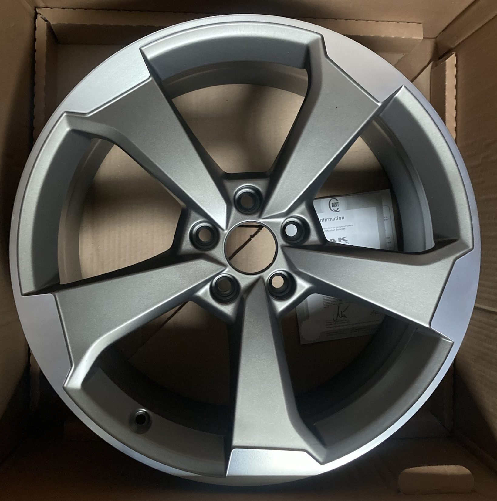 Audi A4 S4 19” Alloys | 8W0601025