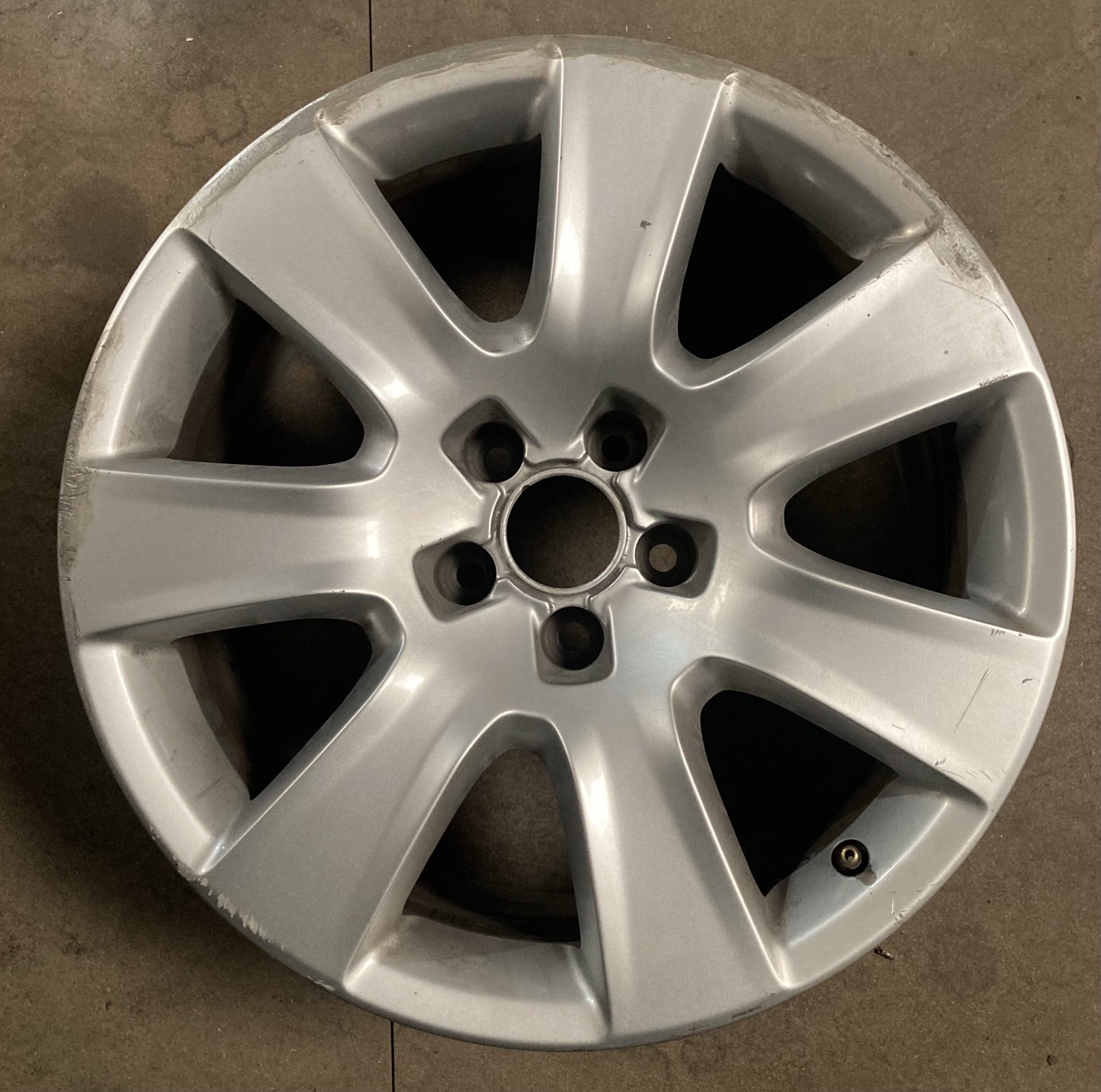 Audi A8 18” Alloys | 4H0601025D