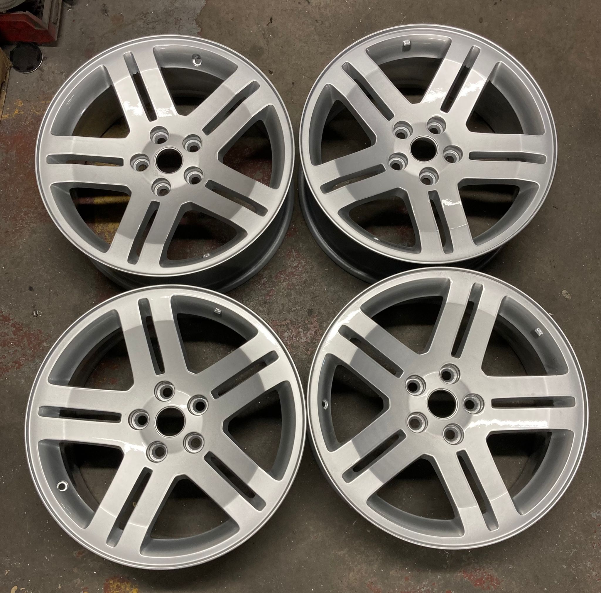 18" OEM Alloys for Chrysler 300C